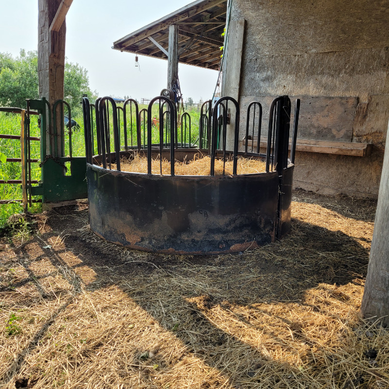 Livestock feeders Livestock St. Catharines Kijiji