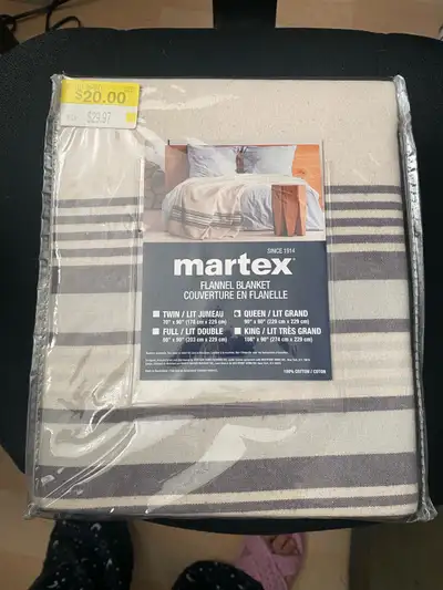 Queen size flannel blanket, View more