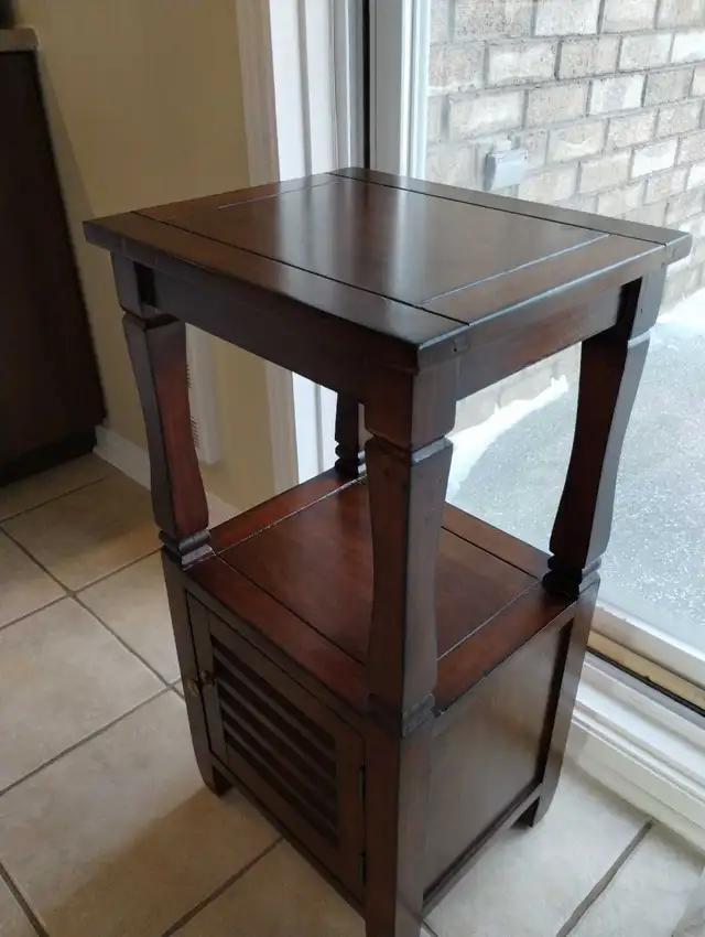 Meuble d'appoint in Other in Laval / North Shore - Image 3