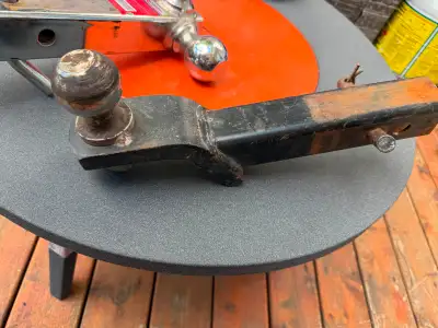 Standard Single 2” ball and trailer hitch Used for pulling boat and quad trailer