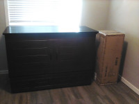 Murphy Bed/Chest Bed with built in drawer