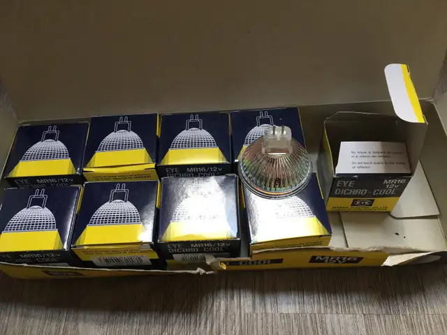 Halogen light bulbs 2 pcs414907188328550401