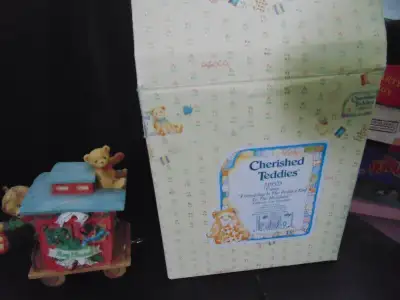 Cherished Teddies, View more