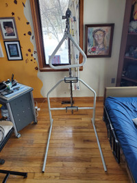 Trapeze bar for mobility