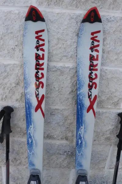 Salomon X-Scream 700 Monocoque Skis 163cm + Salomon 800 Bindings, View more