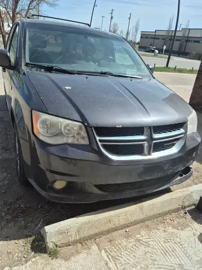 I have a vehicle for sale as is or best offer. looking to get rid of this msg me for more detalis it...