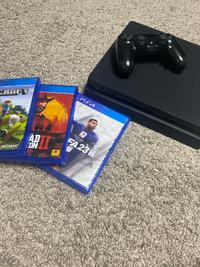 PS4 with 3 games and one controller 