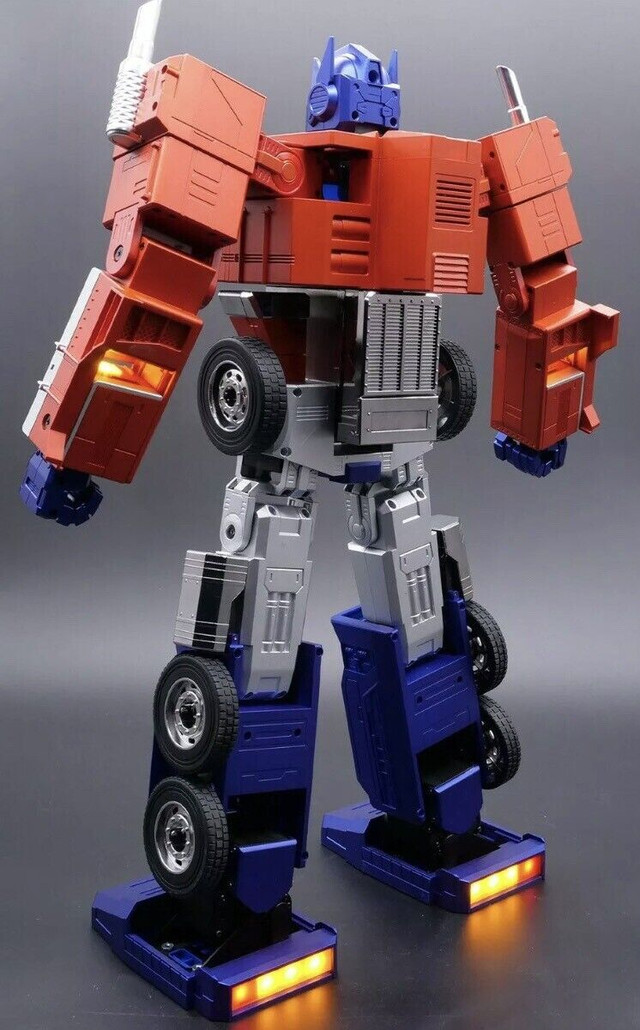 Robosen Transformers Optimus Prime New Sealed Box in Toys & Games in Calgary - Image 4