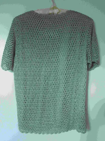 Woman’s Short Sleeve Green Lined Top Blouse Size Medium, View more