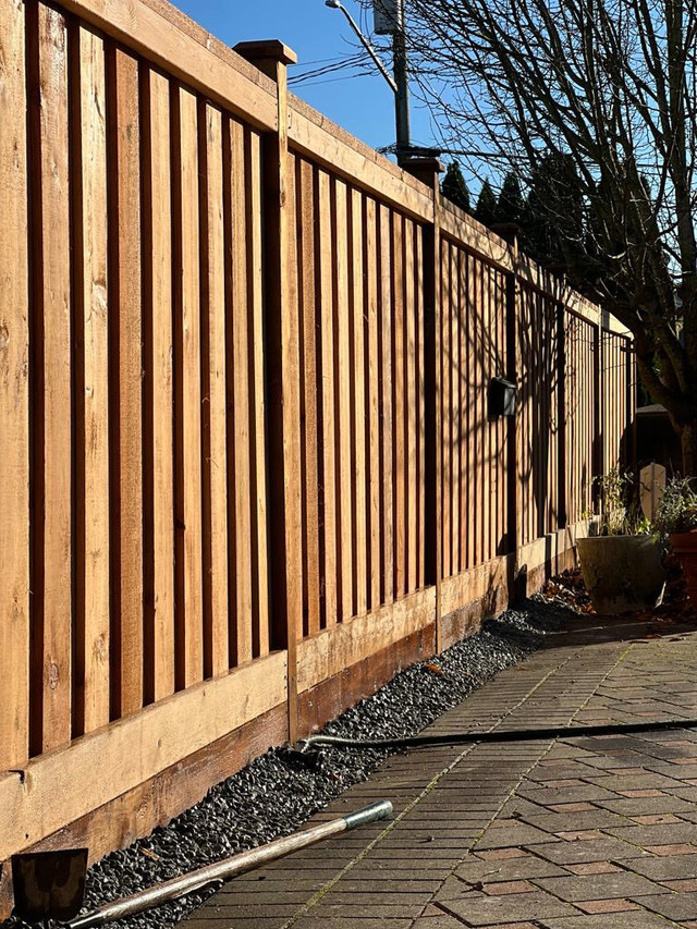 Cedar Fence  in Decks & Fences in Abbotsford - Image 4