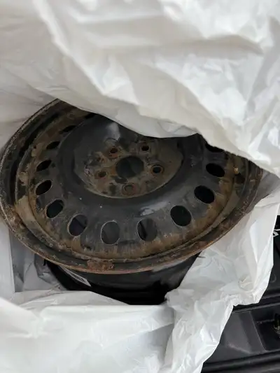 Subaru Forester Original Steel Wheels Subaru Forester (Original X45755RSSW 4 STEEL WHEEL) X45755 RSS...