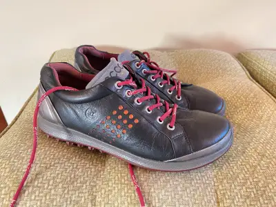 Ecco Biom Natural Motion Hydromax Yak Leather Golf Shoes size 40 EUR Size 40 EUR - 6.0/6.5 US Men’s...