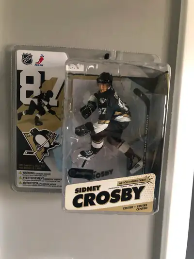 Hockey figurine, View more