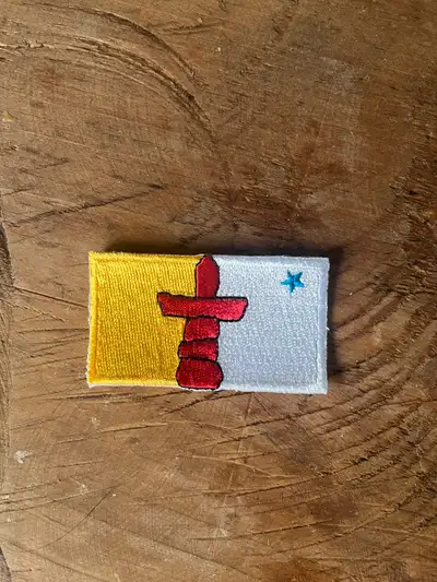 Écusson patch drapeau du Nunavut, View more