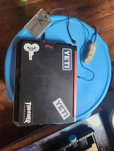 Looking to trade a gaming laptop for meta quest 3s laptop had a ryzen 3550 apu with a rx560x dedicat...