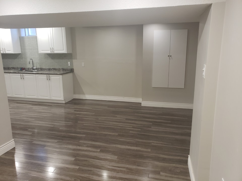 STUDIO BASEMENT FOR RENT 3