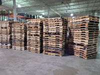Wood pallets for sale 48 x 40 USED plastic 43x43 hard topbottom