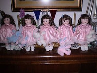Dionne Quintuplets Dolls, Porcelin.