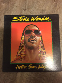 Stevie Wonder-Hotter Than July Vinyl Album 10$