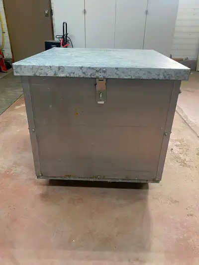 Stainless Steel and Galvanized Solar Multiple Battery Outdoor Storage Unit This power storage unit w...