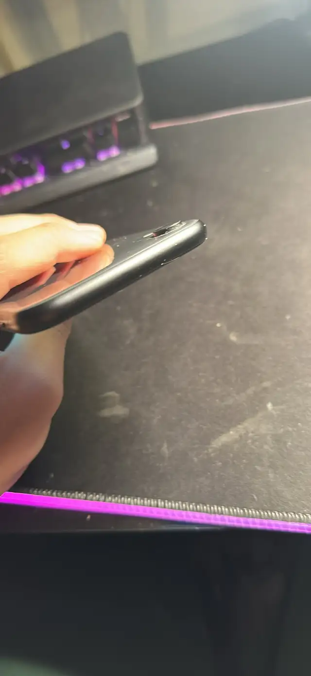 Iphone xr 100% battery health in Cell Phones in Prince George - Image 7