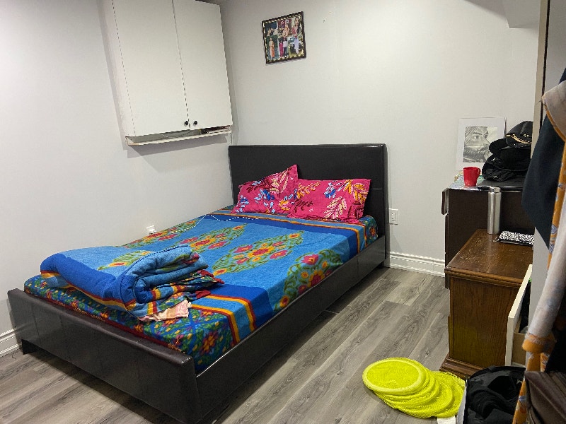 One Rooms available for lease in basement Brampton Near Bovaird Room