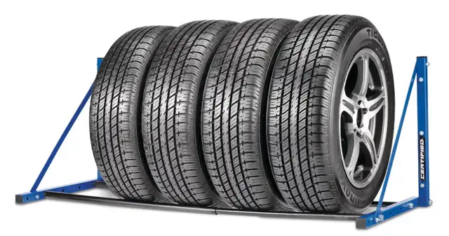 Support pour pneus in Other Parts & Accessories in Lévis - Image 2