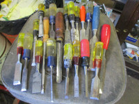 BUNCH OF OLD VINTAGE CHISEL TOOLS $10. EA. STANLEY CARPENTRY