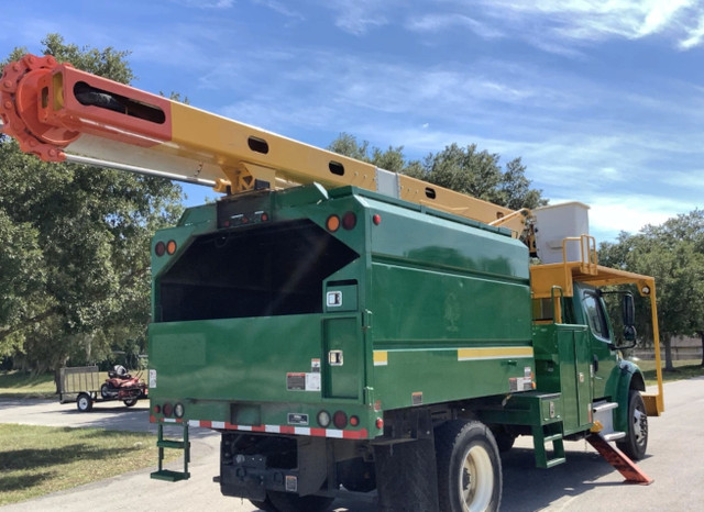 2019 Freightliner Altec LR760-E70 Forestry Truck - available in Other in Stratford - Image 2
