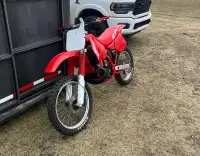 1989 blood red CR 250