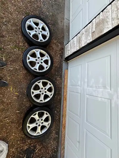 Continental pure contact m+s 205/50r17 .93v On rims balance if you see the add still available