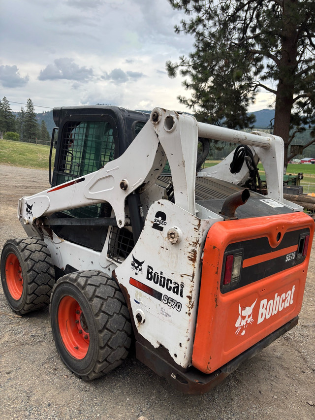 bobcat s570 in Heavy Equipment in Penticton - Image 4