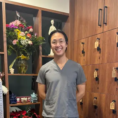 Registered Massage Therapy in Calgary – Direct Billing Available Offering high‑quality, therapeutic...