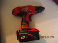 Skil Cordless Drill with Stud Finder (Missing the Charger)