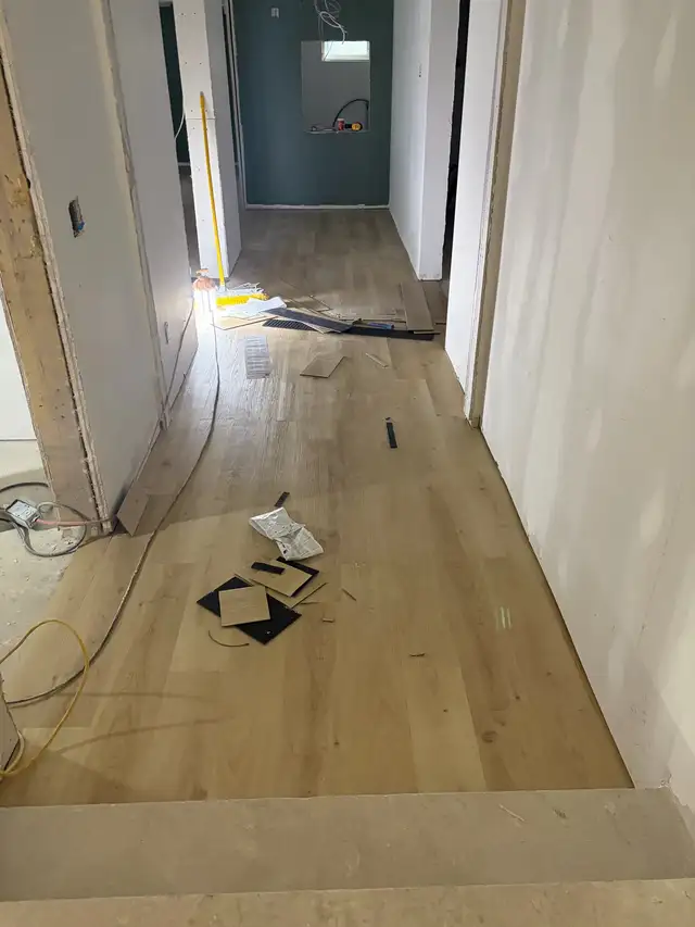Floor Installation516704275289886721