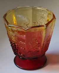 Vintage Jeannette Glass Amberina Footed Grapevine Pattern Vase