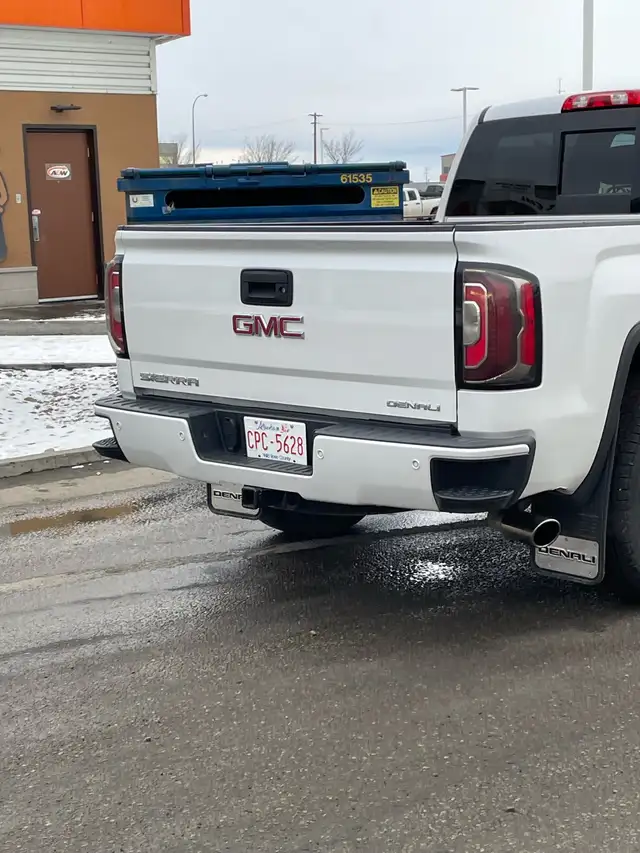 2018 Denali ultimate 537087502357647361