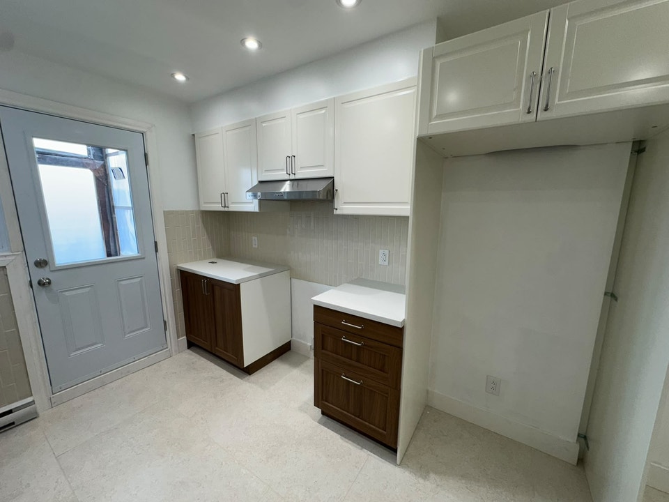 5 ½ à louer – Saint-Michel – 2 050 $/mois 2
