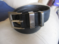 Gianni Versace Leather Belt 1204 Made In Italy Authentic