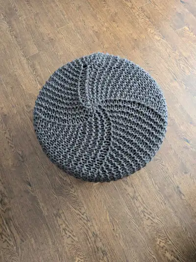 30 inch center peice foot stool/ottoaman, View more