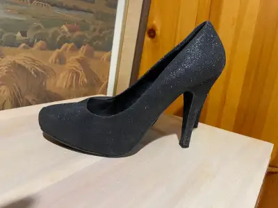 Women’s high heels, View more