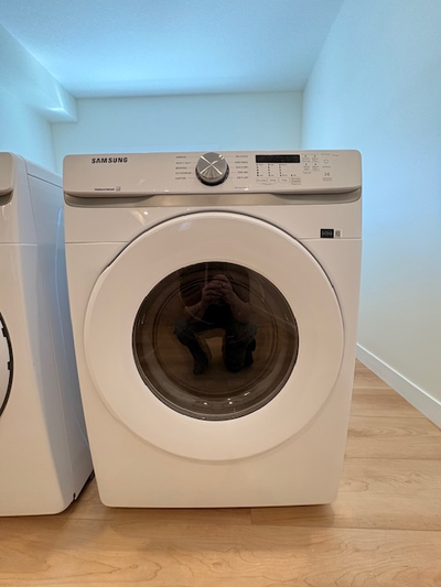Samsung dryer, used only about 3 months. Pick up only.
