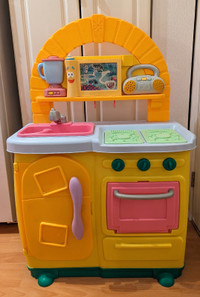 Dora The Explorer kitchen toy