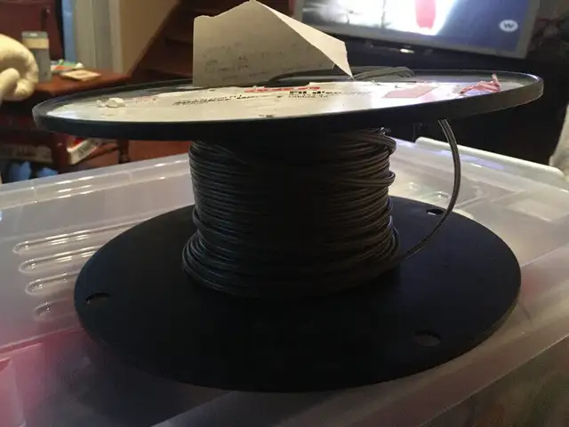 Fil d'enceinte de calibre 18 RCA 18 Gauge Audio Speaker Wire in General Electronics in City of Montréal - Image 3