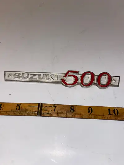 Side cover emblem