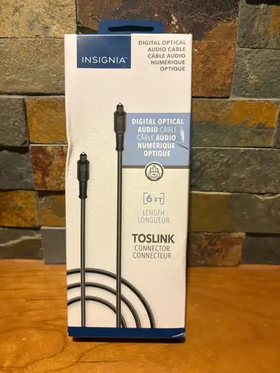 Insignia 1.8m (6 ft.) Digital Optical Audio TOSLINK Cable, View more