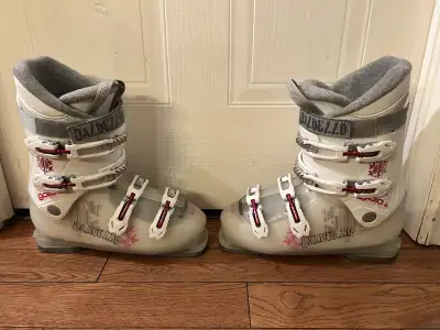 Bottes de ski Dalbello Gaia 4 26.5 ski boots, View more