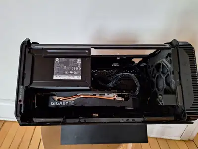 HP OMEN Accelerator GA1-1000 – Thunderbolt 3 eGPU Enclosure – Gr, View more