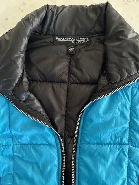 WOMEN'S SLEEVELESS JACKET63735878339841122