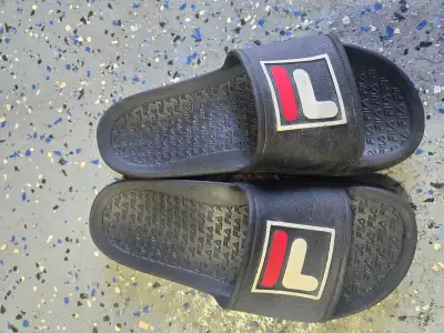 Unisex Filas Sandals Size 7, View more